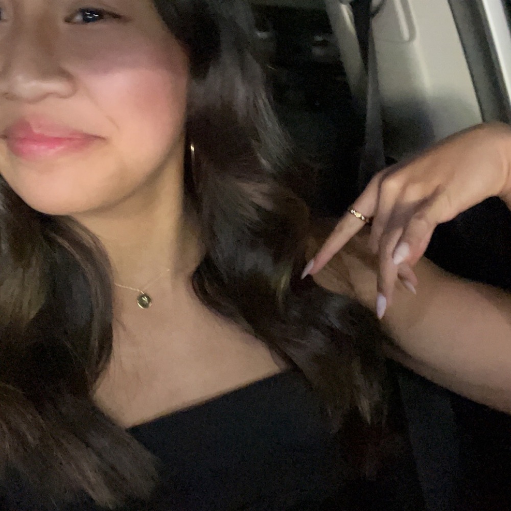 Meet your Posher, Kara